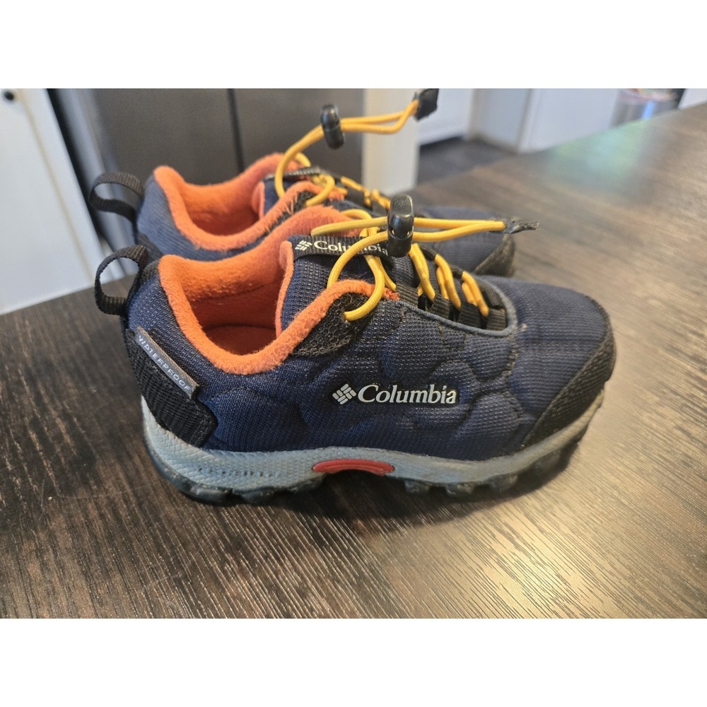Columbia Fire camp Sledder 3 Waterproof Omni-Grip Kid's 9 EUR 26 shoe